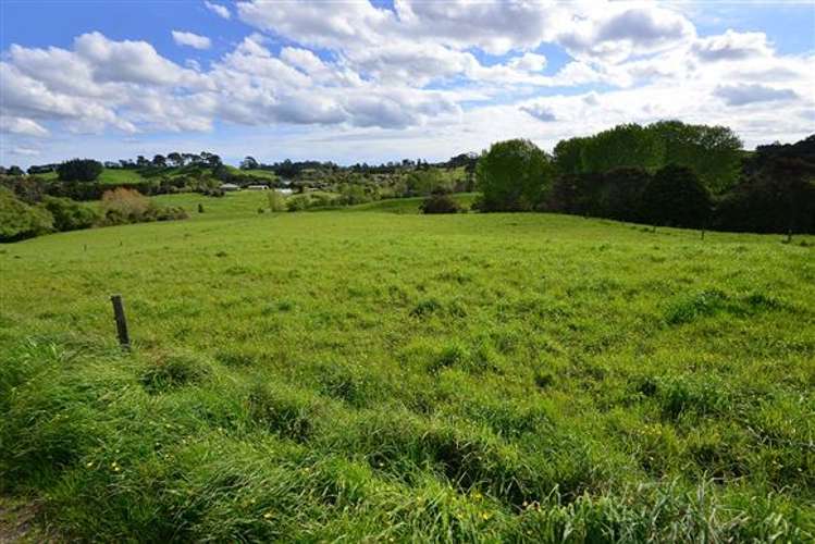 740 Wainui Road Wainui_22