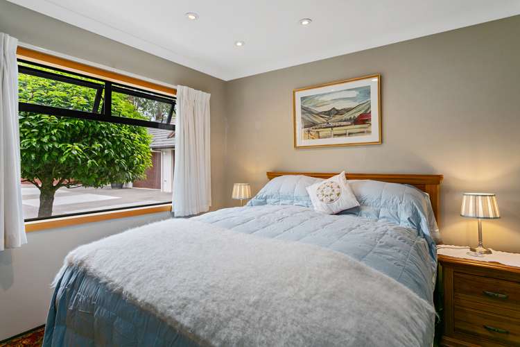 438 Clearwater Lane Rangatira Park_14