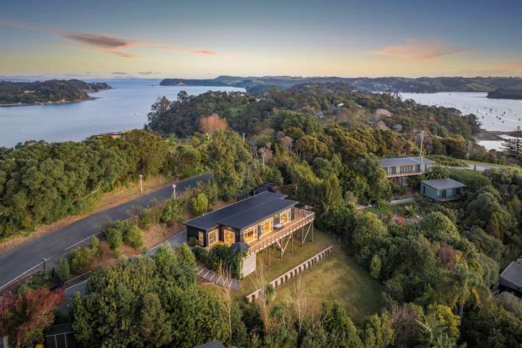 87 Ridge Road Mahurangi East_29