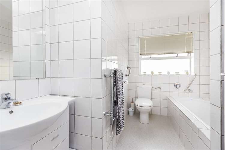 2/65 Rex Street Miramar_11