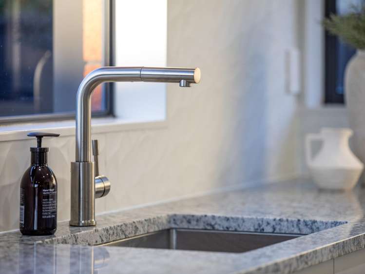 5 Chancery Close Hamilton East_9