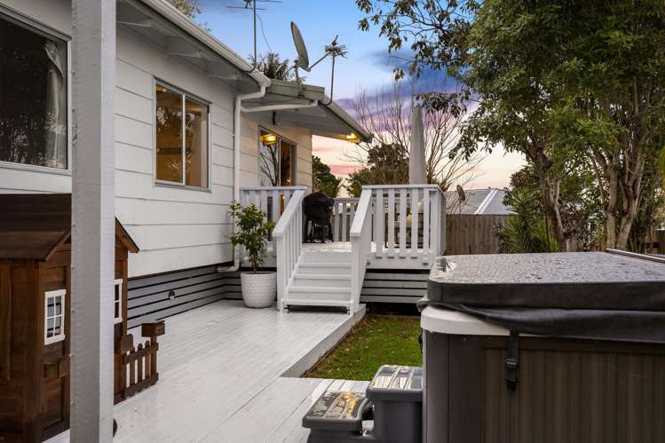 2/46 Holbrook Street Blockhouse Bay_25