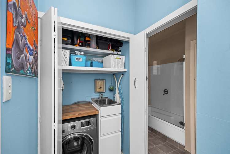 3/209 Georges Drive Napier South_16