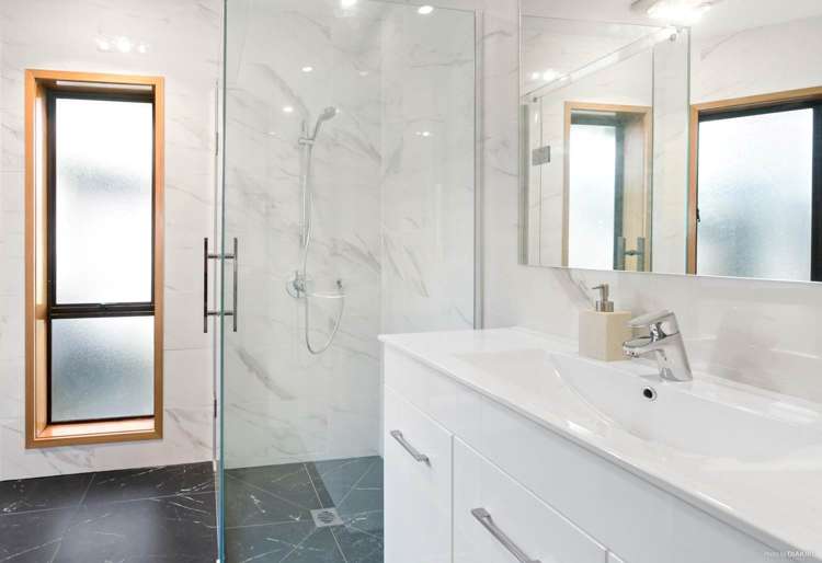 10 Dunkerron Avenue Epsom_5