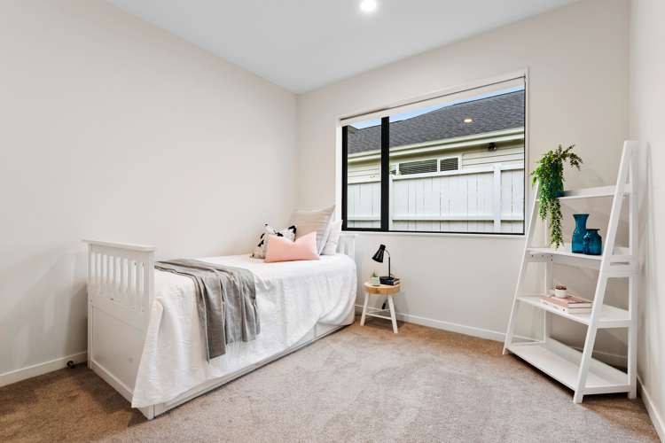 18 Siren Street Wainui_15