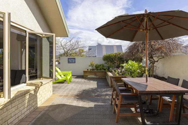 2/50 Logan Avenue Wharewaka_13