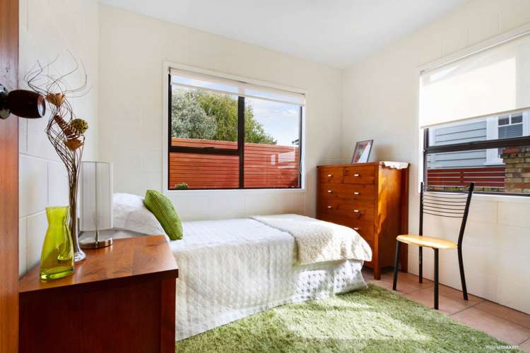 4/2 Northall Road New Lynn_9