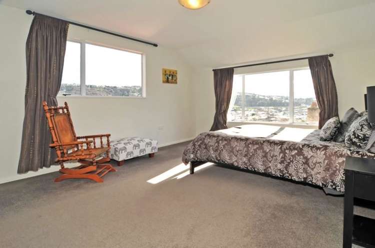 68 Hazel Avenue Caversham_11