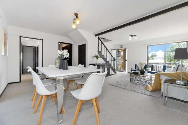 1A Malloy Place Eastern Beach_4