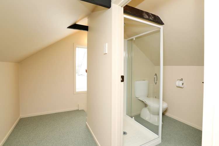 542 Norman Road Winton_17