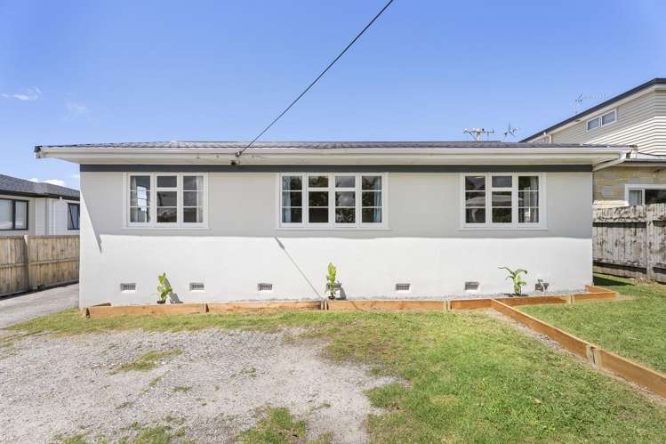 36A Fruitvale Road New Lynn_17