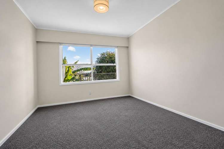 46 Russleigh Drive Dinsdale_17