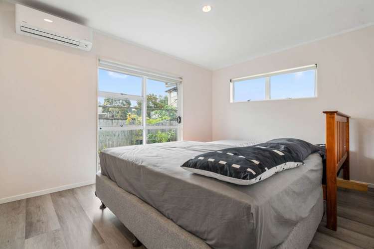 2/8 Freeland Avenue Mt Roskill_9
