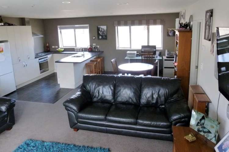 90a Blake Street Blaketown_15