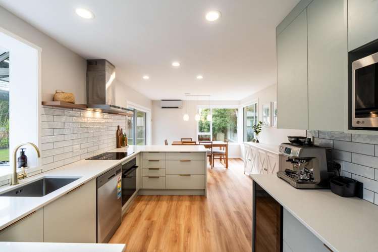 10 Mahuri Road Otatara_6