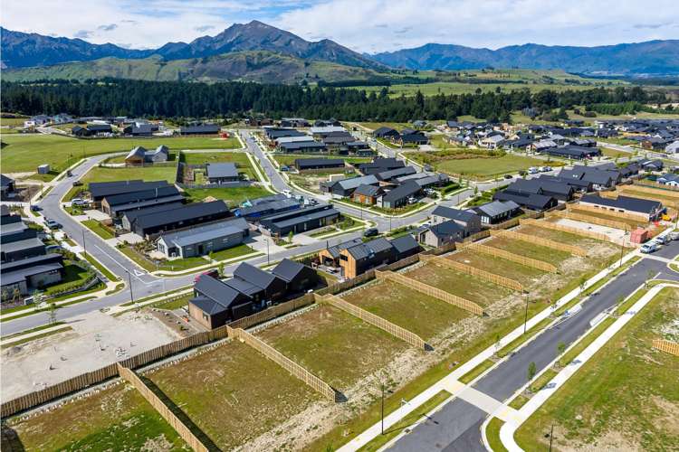 34 Callaghans Creek Rise Wanaka_16