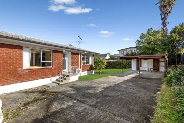 2/30 Galsworthy Place Bucklands Beach_1