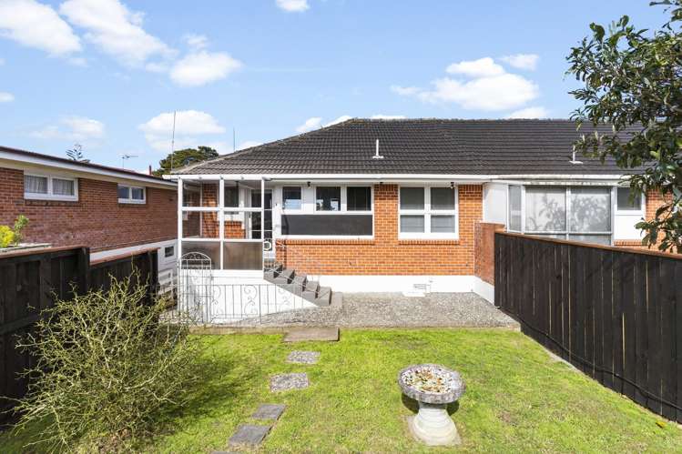 1/36 Holland Road Hillcrest_10