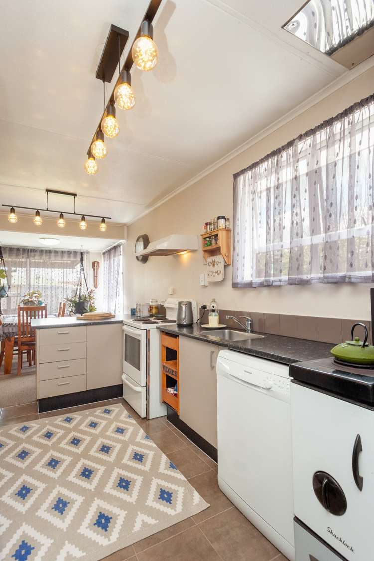 162 Broadway Matamata_7