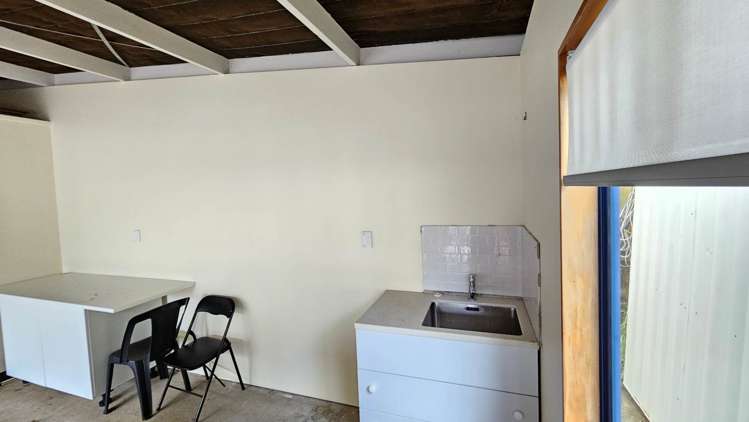 2/20 Coroglen Avenue Birkenhead_13