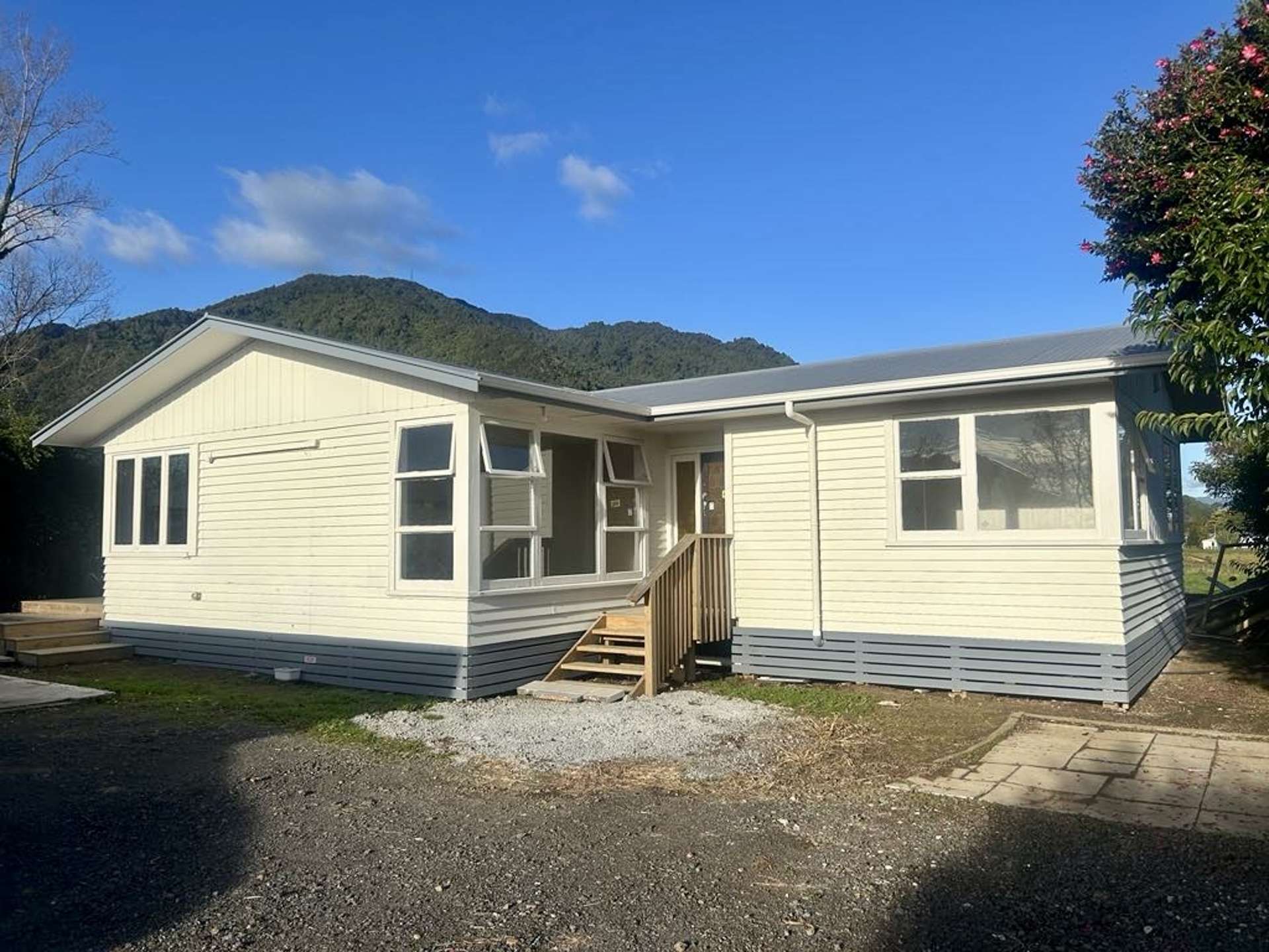 12b Stirling Street | Te Aroha | Matamata-Piako | Houses for Sale - OneRoof