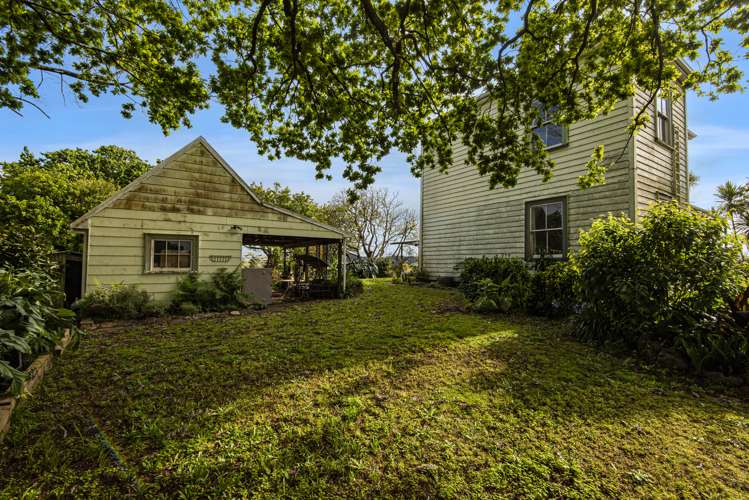 23 Station Road Kamo_21