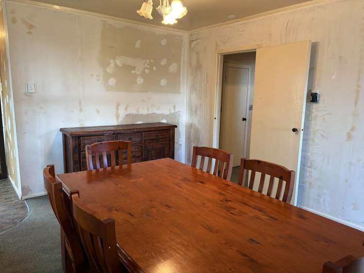 4952 Galatea Road Galatea_10