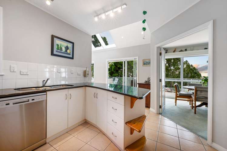 42 Rangiwai Road Titirangi_8