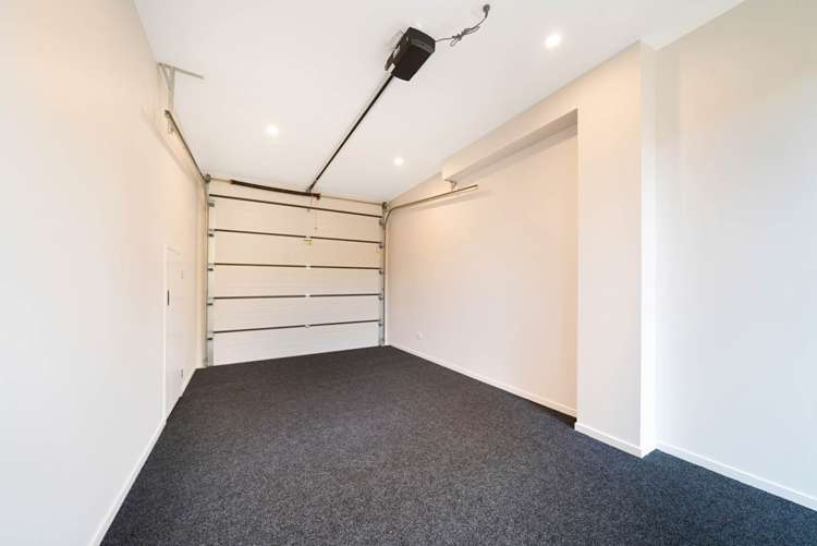 11A & 11B Cadman Avenue Greenlane_11