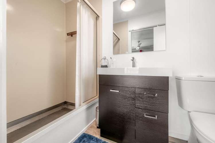 145 Delamare Road Pukete_17