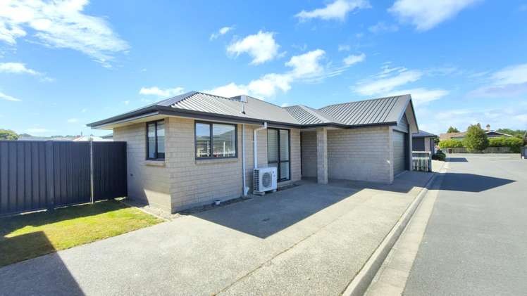 C/32 Lowe Street Avenal_13