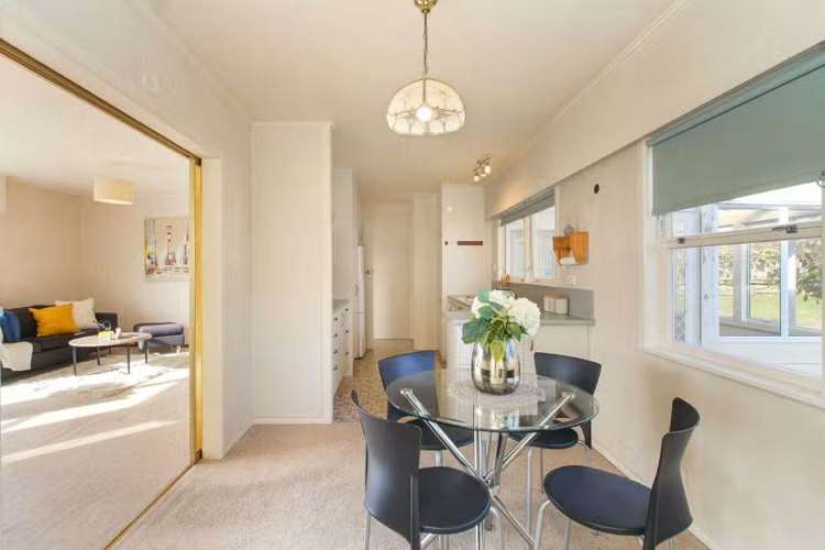 18 Raeburn Avenue Hillcrest_5