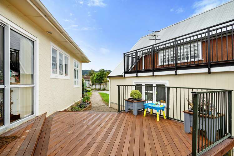 7 Honey Street Wainuiomata_17