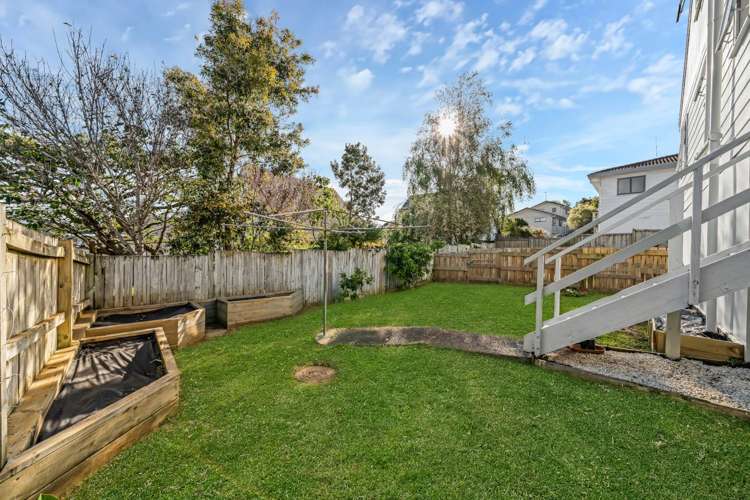 2/116 Bradbury Road Highland Park_14