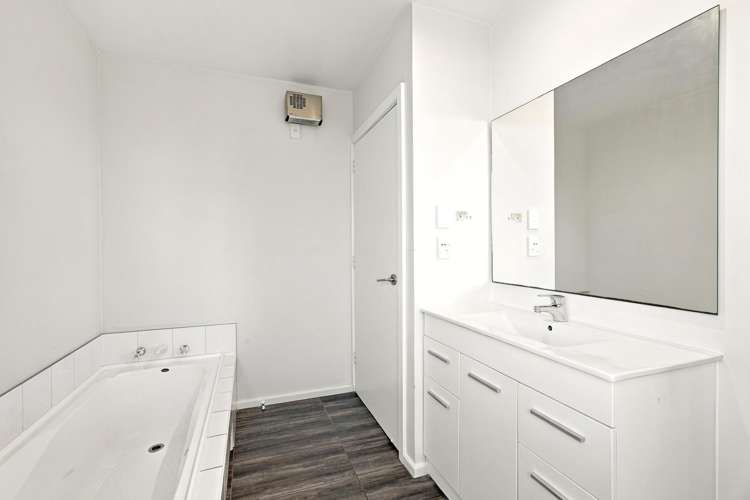 19 Kinnaird Place Hillmorton_14