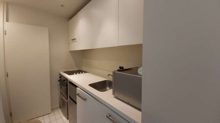 1203/10 Waterloo Quadrant 10015_5