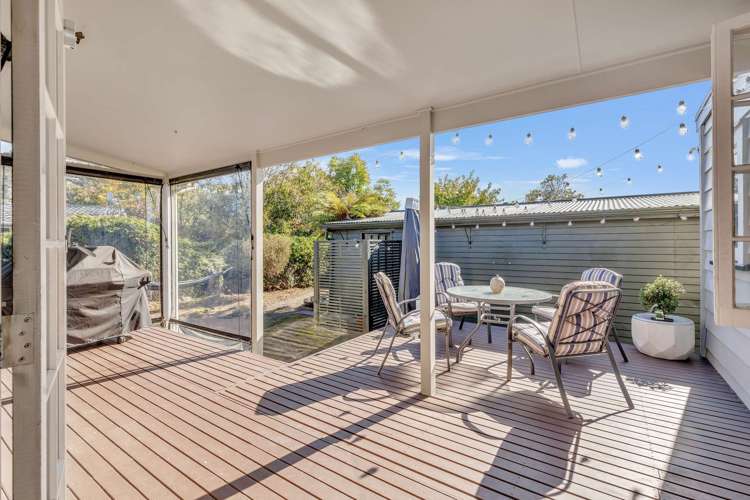 8 Cochrane Street Fairy Springs_27