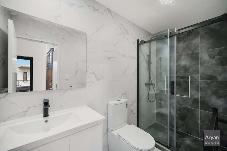 4B Alicante Avenue Hillpark_10