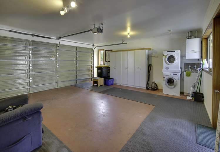 4 Hillplough Heights Richmond_10