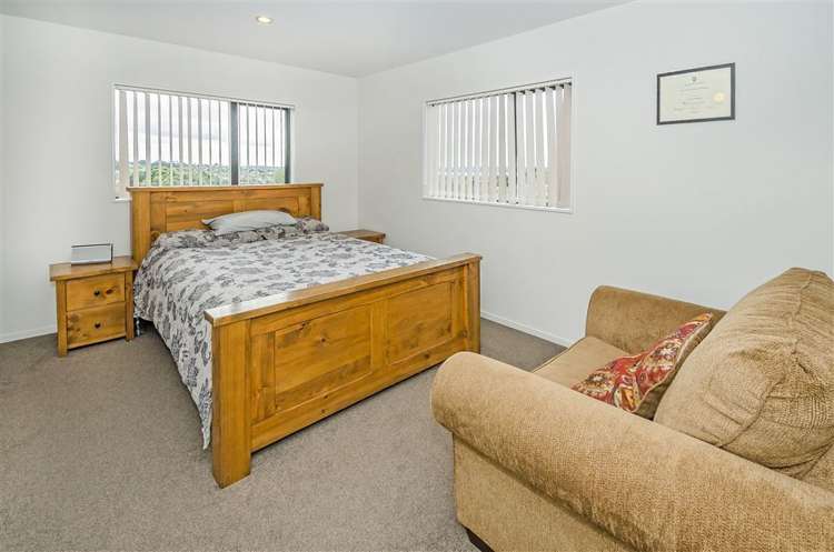 110b Royal Road Massey_9