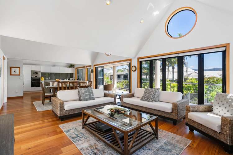 6 Vista Paku Pauanui_18