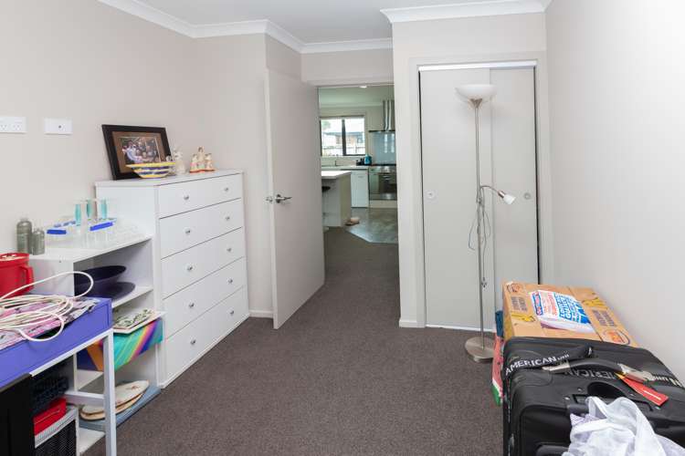 2 Karoro Place Karoro_13