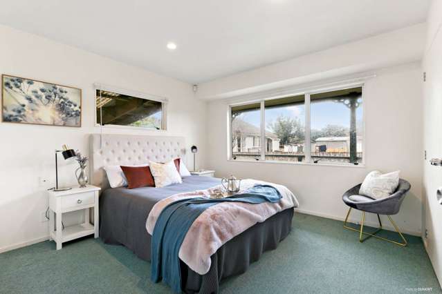 7a Coral Crescent Panmure_4