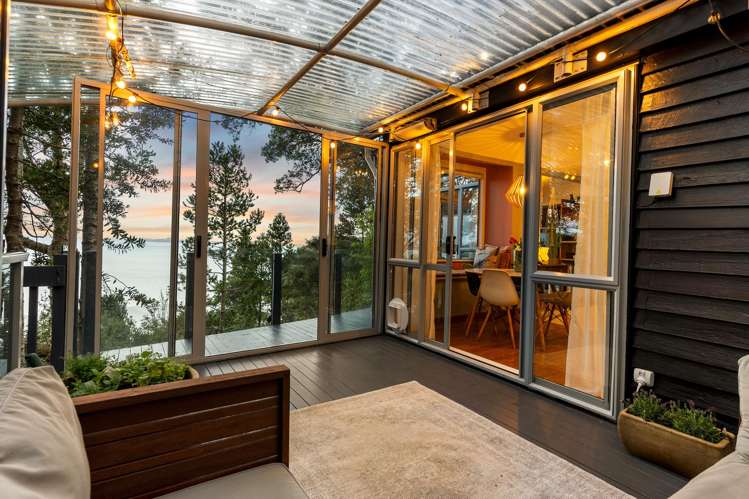 11 Wood Bay Road Titirangi_1