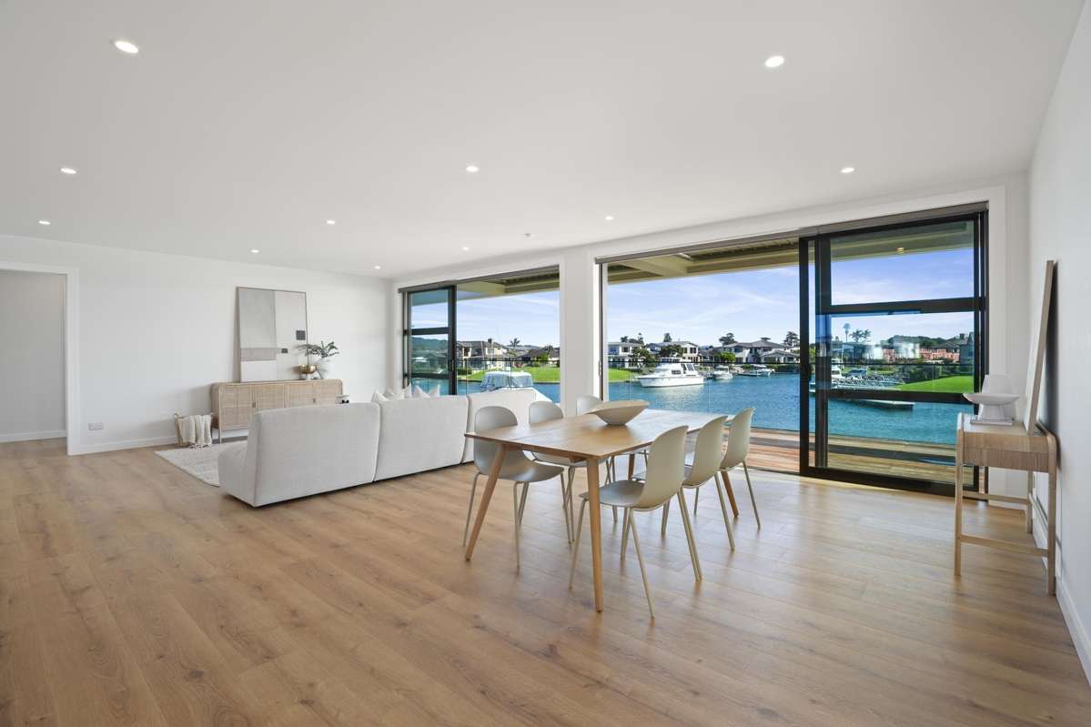 21 Fred Carr Place_2