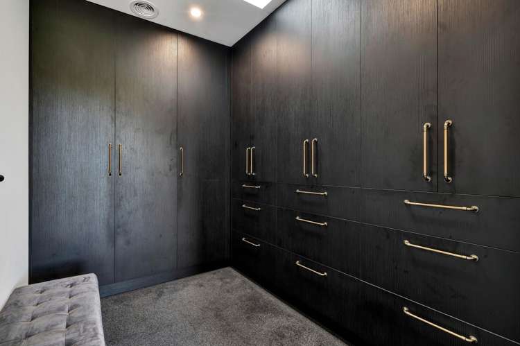 135A Brecon Road Stratford_16