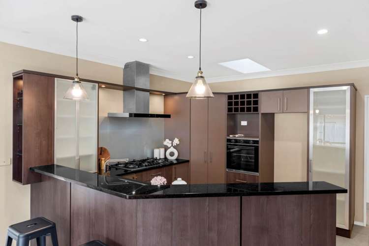 26 Amaretto Avenue Flat Bush_12