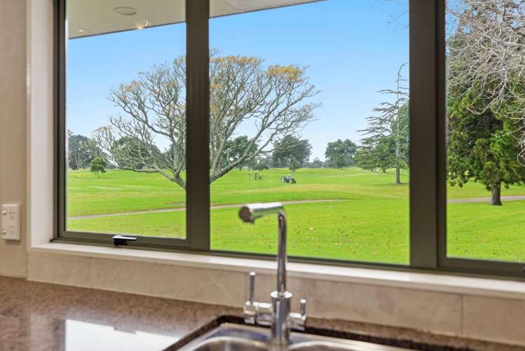 22 Fairway Avenue Mt Maunganui_6