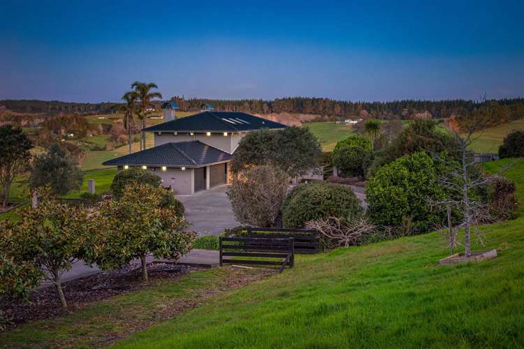 141 Valley Road Waitoki_26