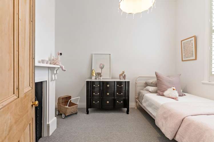 8 Fordham Street Beach Haven_15